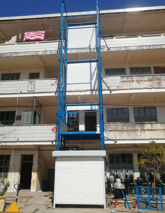 泰安室外升降货梯