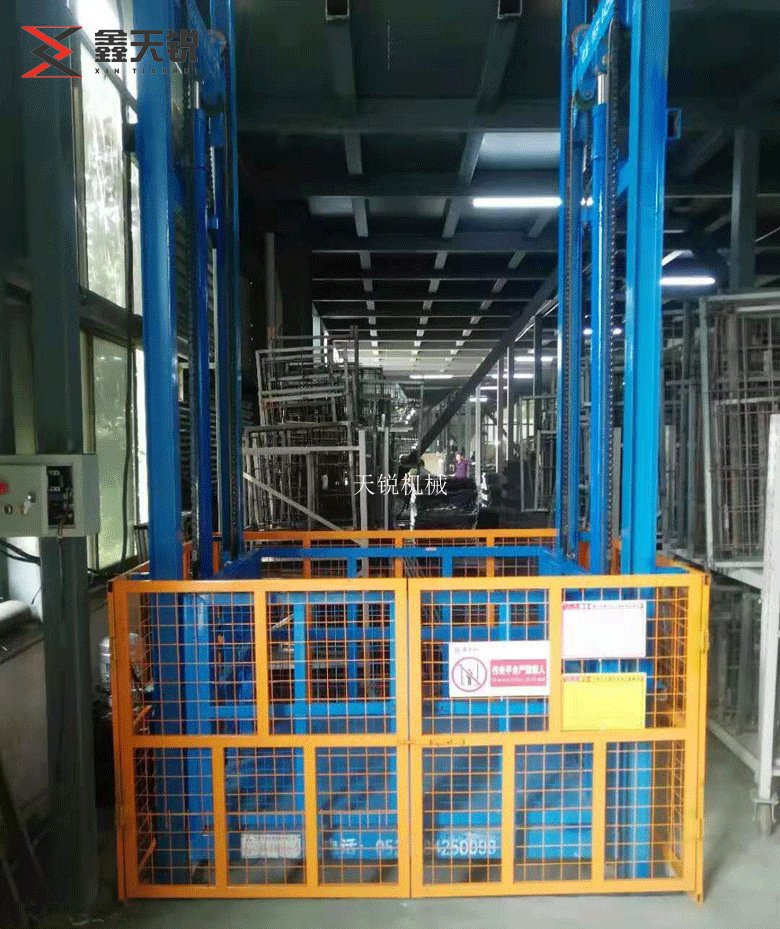 泰安工厂升降货梯